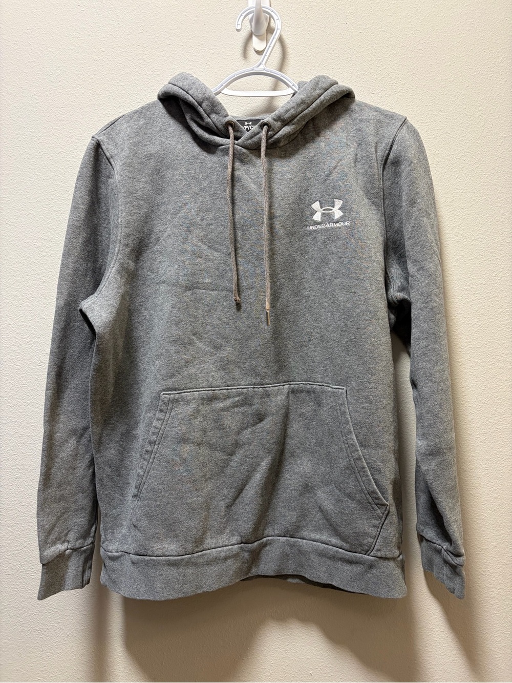 Under Armour Gray Hooded Pullover Sweatshirt - Small